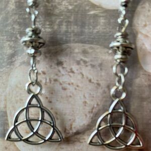 Elegant Silver Celtic Knot Earrings